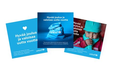 Kolme joulukorttia esittelykuvassa.