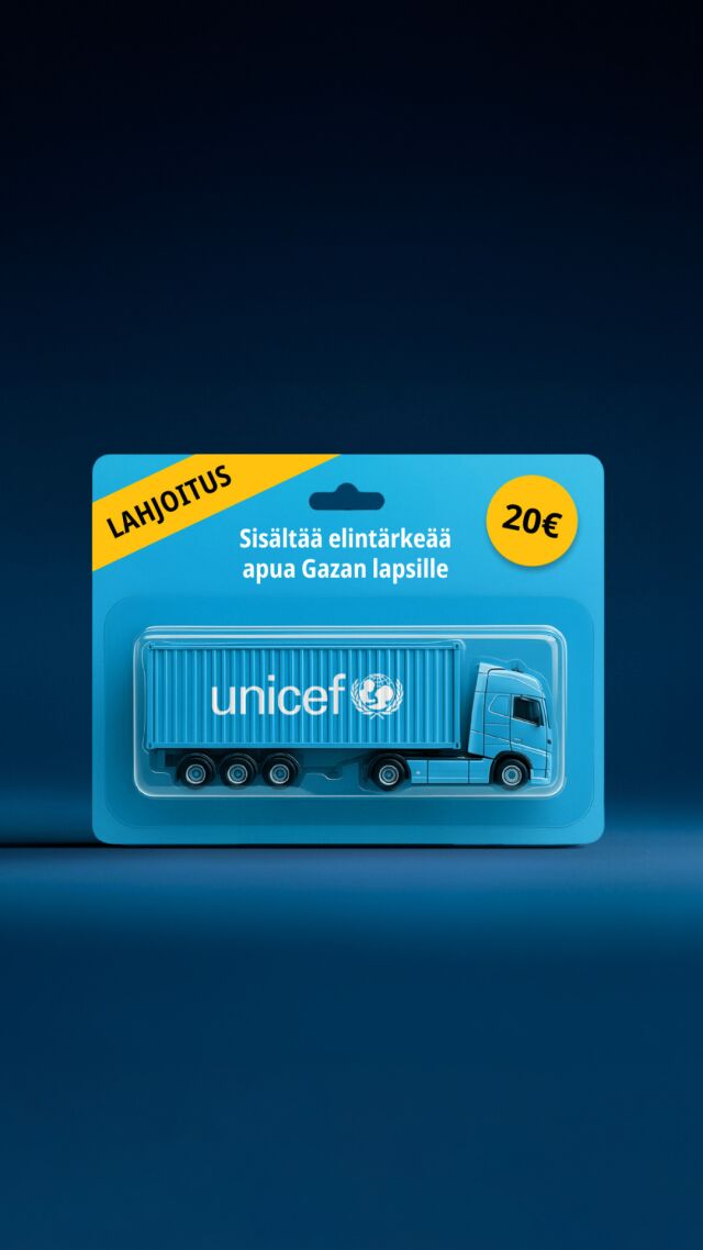 Kuva lelupaketista, jonka sisällä sininen rekka, jonka kyljessä UNICEFin logo. Pakkauksessa lukee "lahjoitus", "20€" ja "sisältää elintärkeää apua Gazan lapsille".
