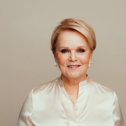Katri Helenan