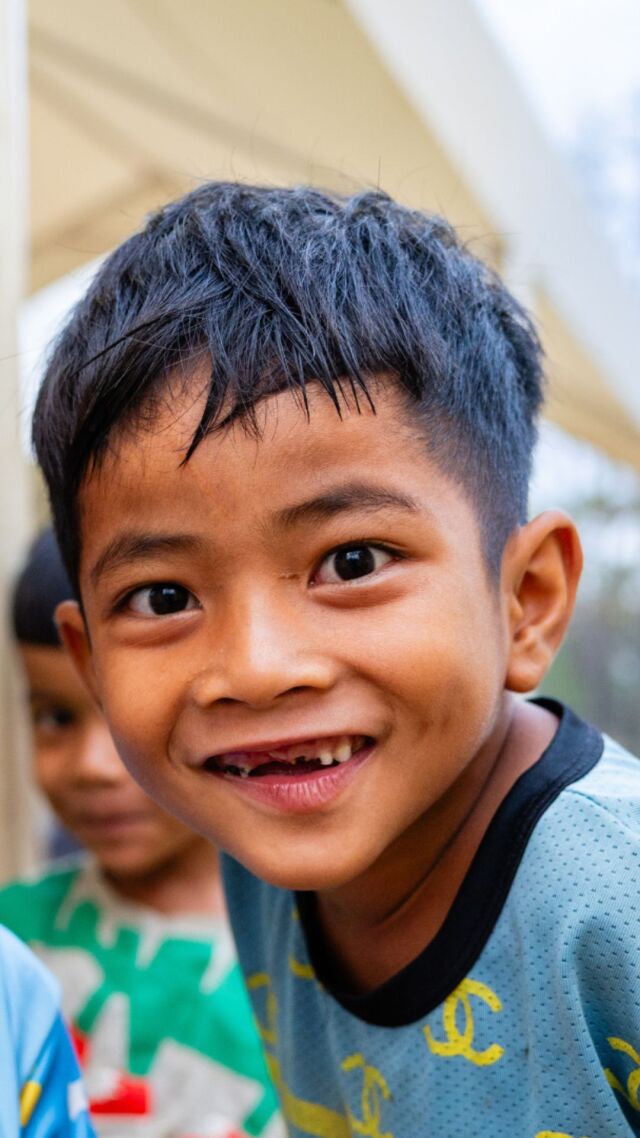 Kaksi kambobzalaista poikaa.