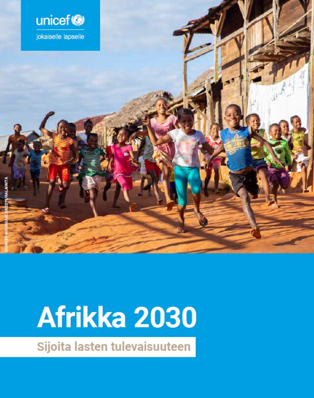 Kuva Afrikka 2030 -esitteen kannesta.